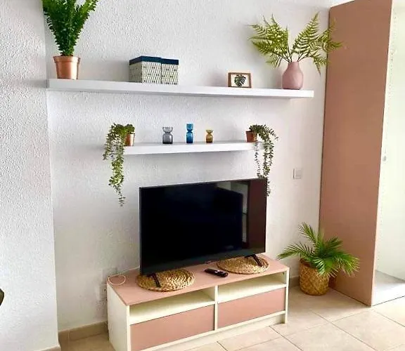 Golden Wave 3 公寓 *